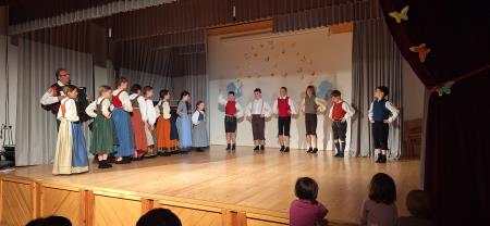 Pomladna prireditev (6)